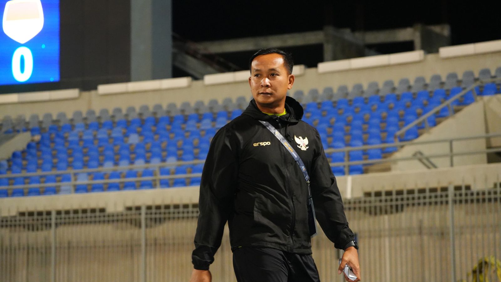 podiumnews.com-Sofie Imam Gabung Tim Pelatih Kluivert